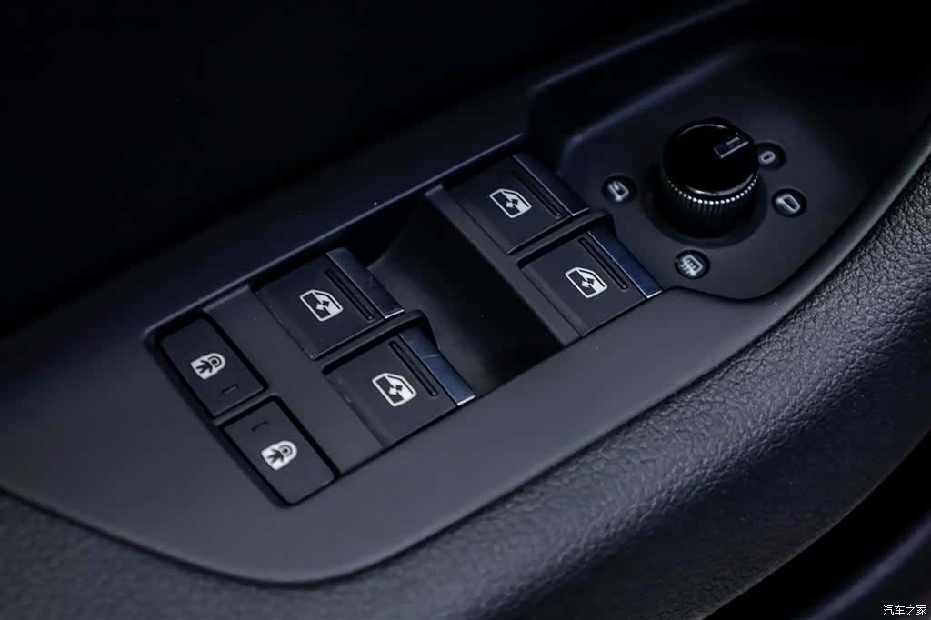 Audi A7L, 2024 13