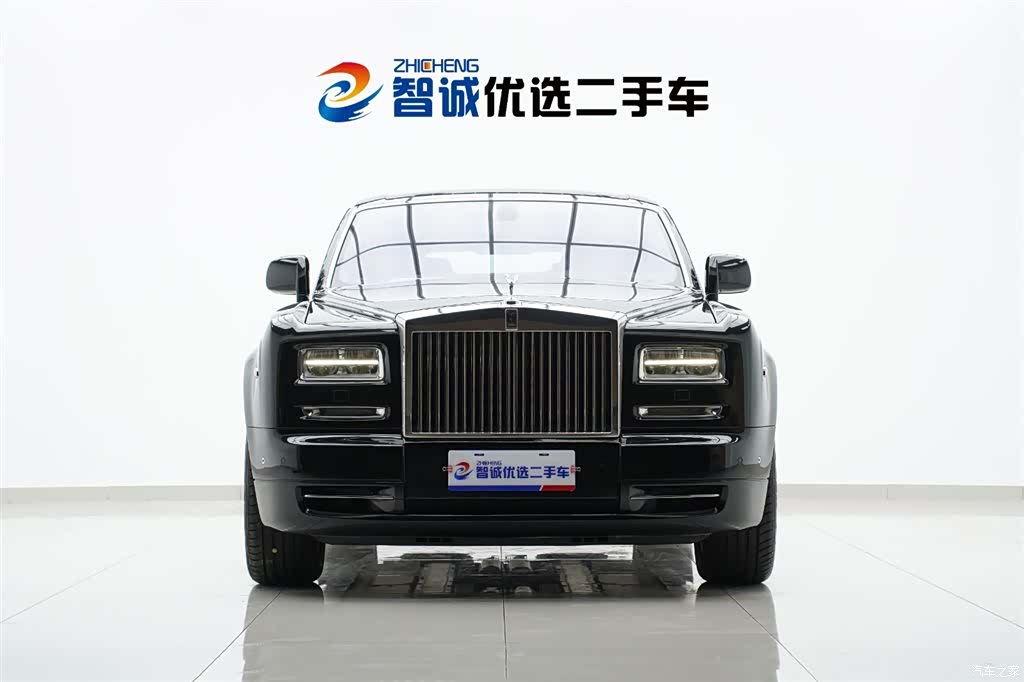 Rolls-Royce Phantom, 2013 3