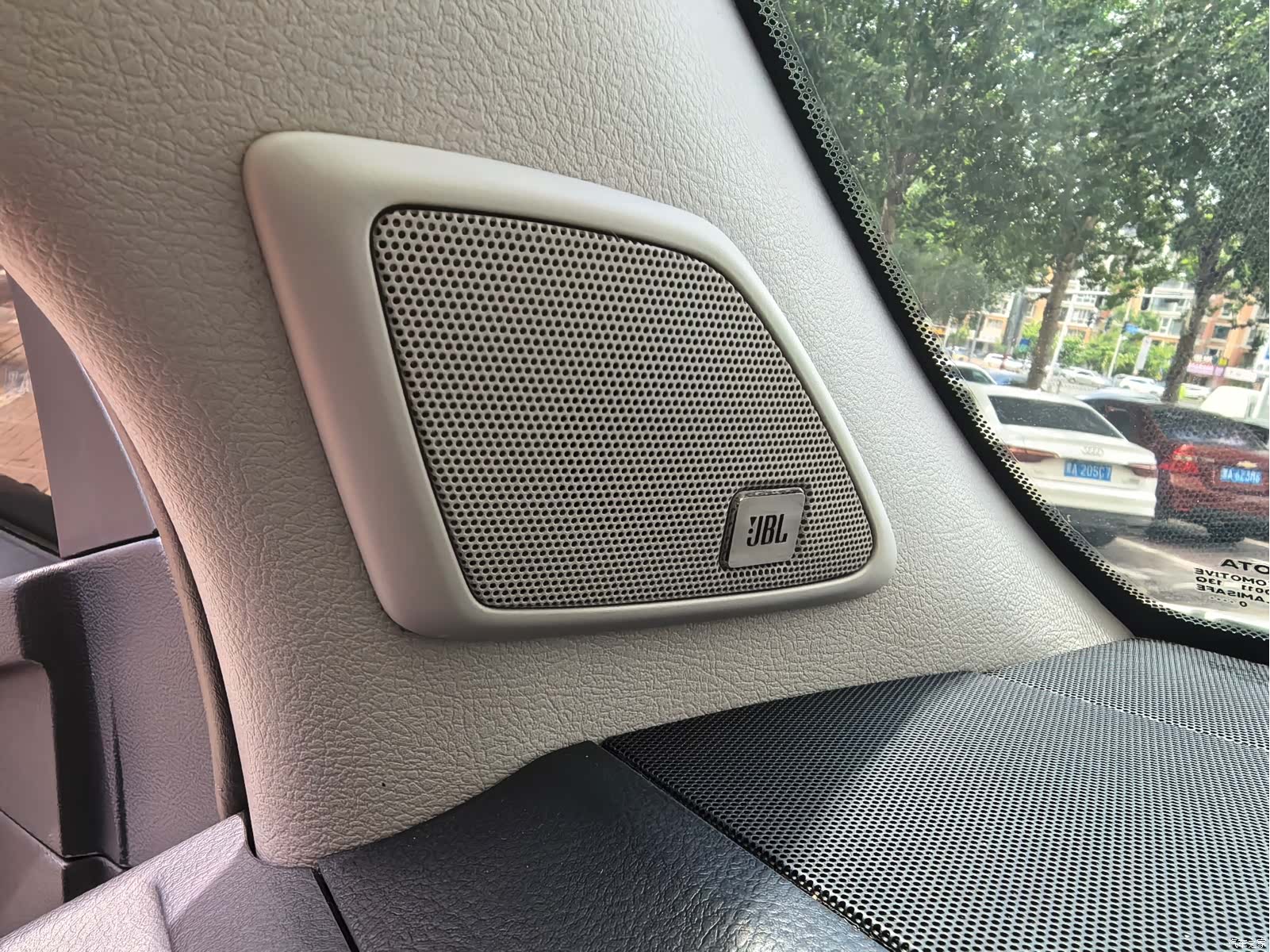 Toyota Prado, 2017 14