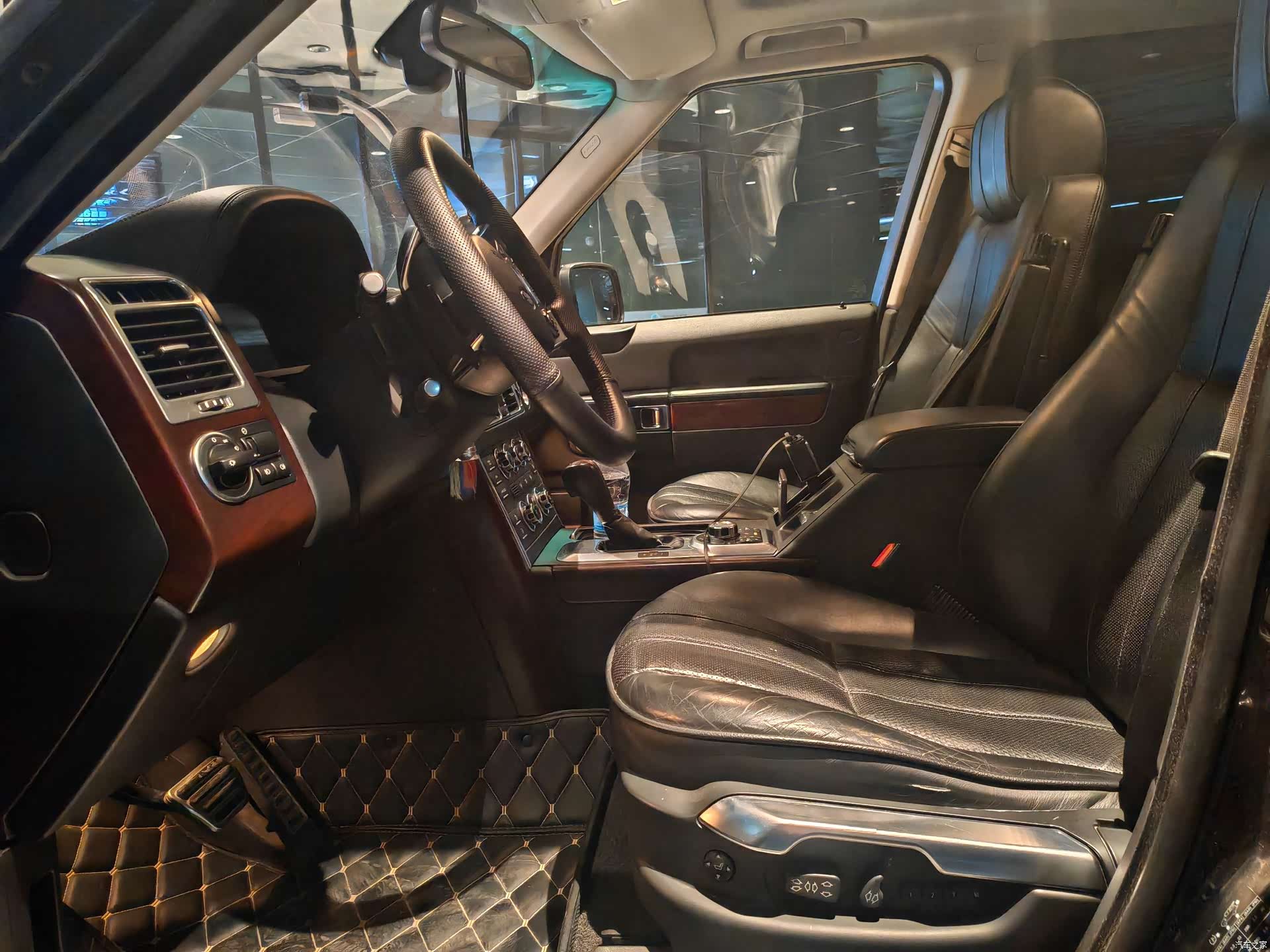 Land Rover Range Rover, 2012 9