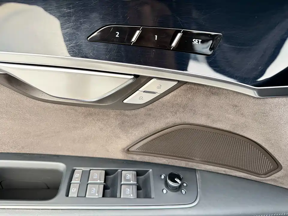 Audi A8 Audi A8