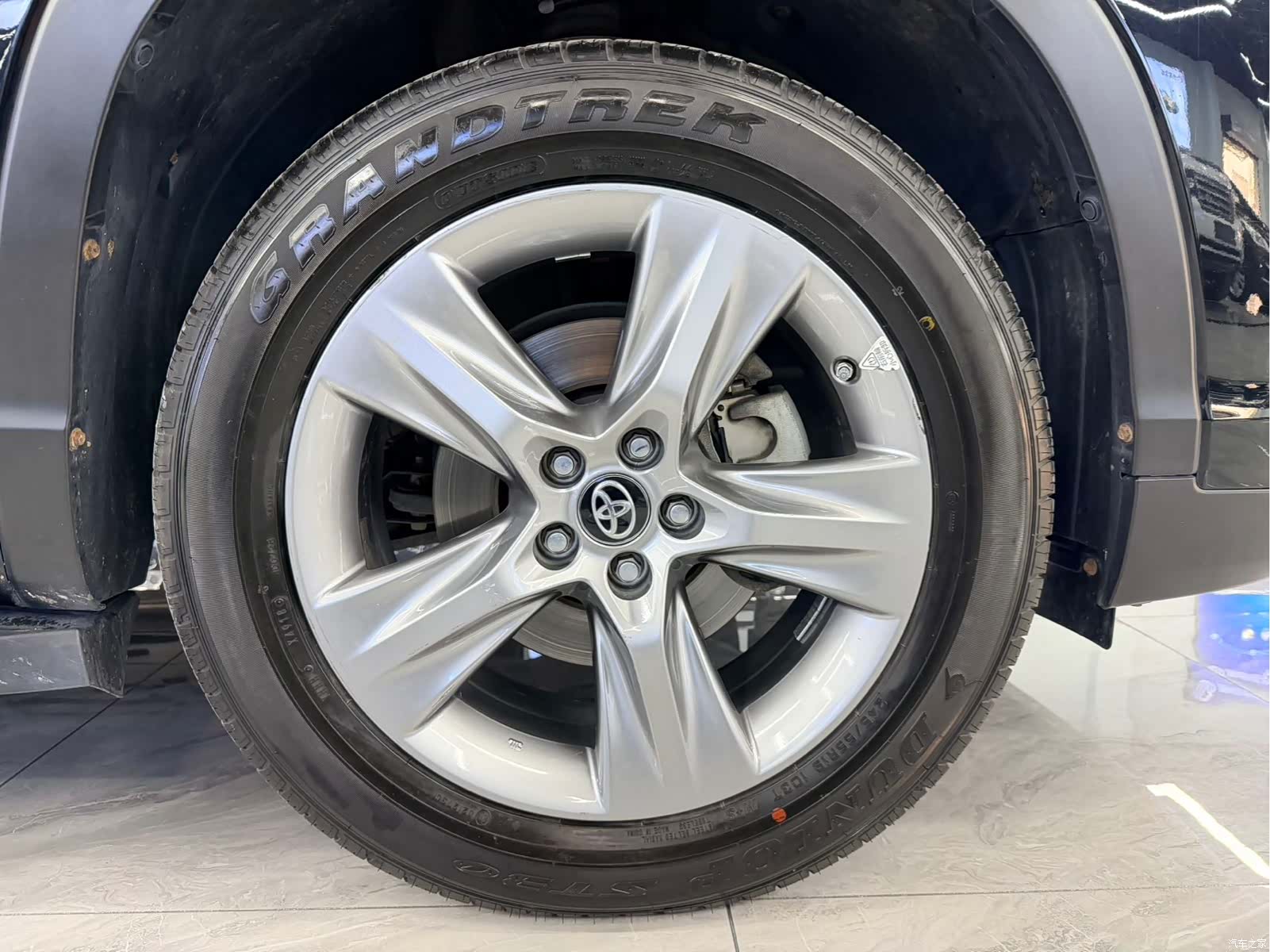 Toyota Highlander, 2019 18