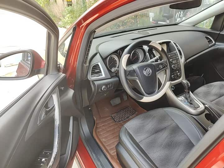 Buick Excelle GT 2014 XT 1.6L АКПП shi shang ban