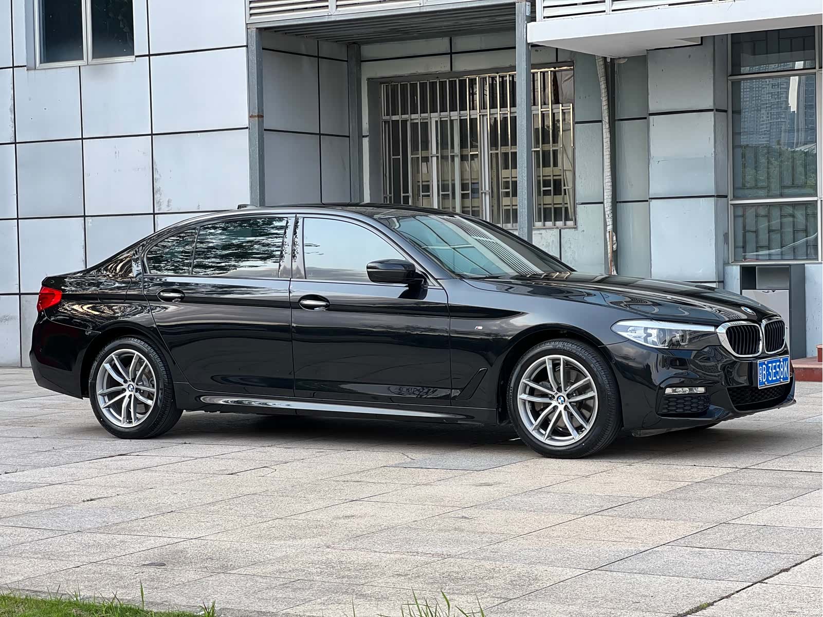 BMW 5 Series, 2018 4