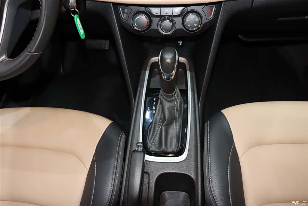Chevrolet 320, 2022 14