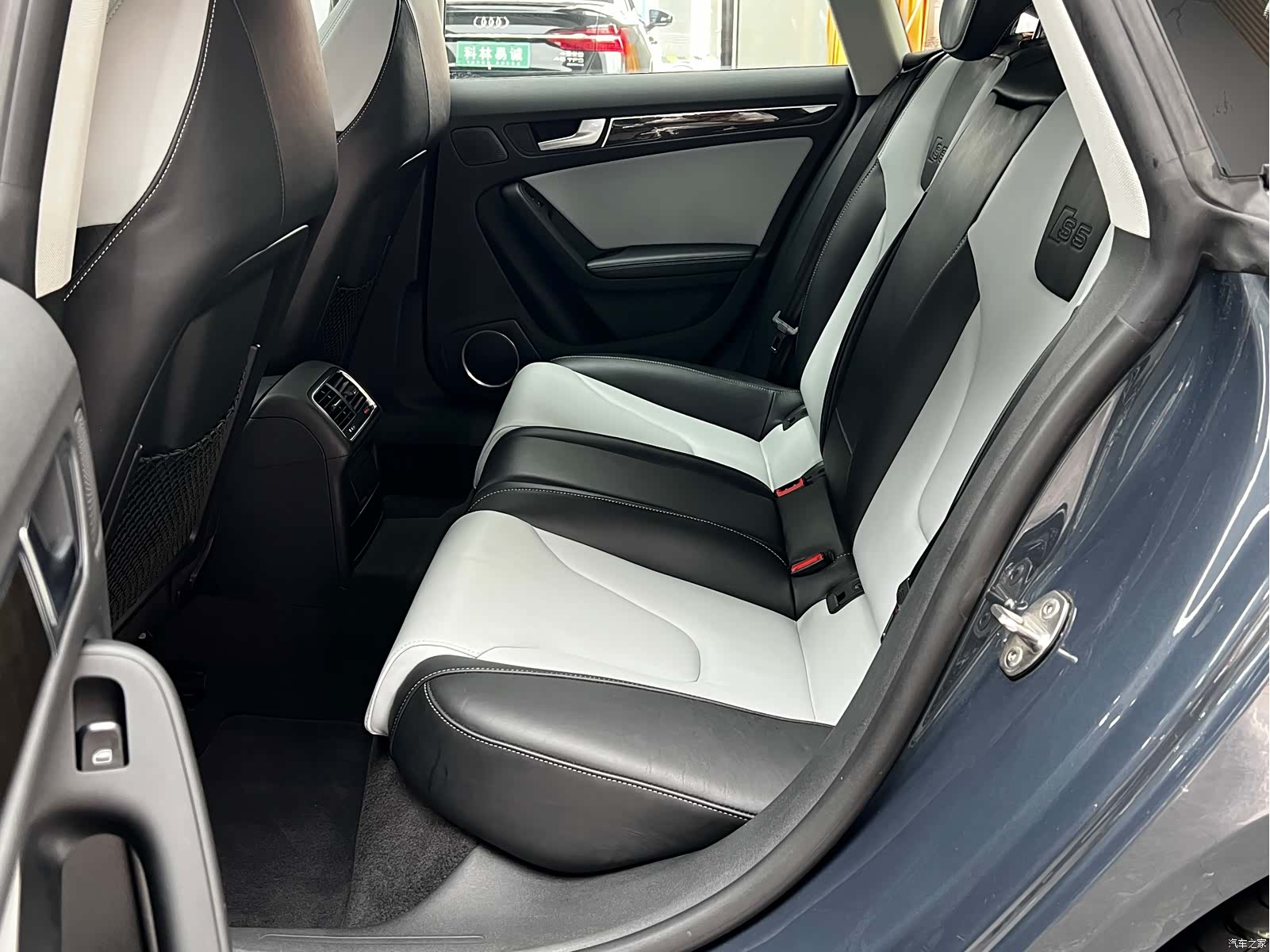 Audi S5, 2011 20