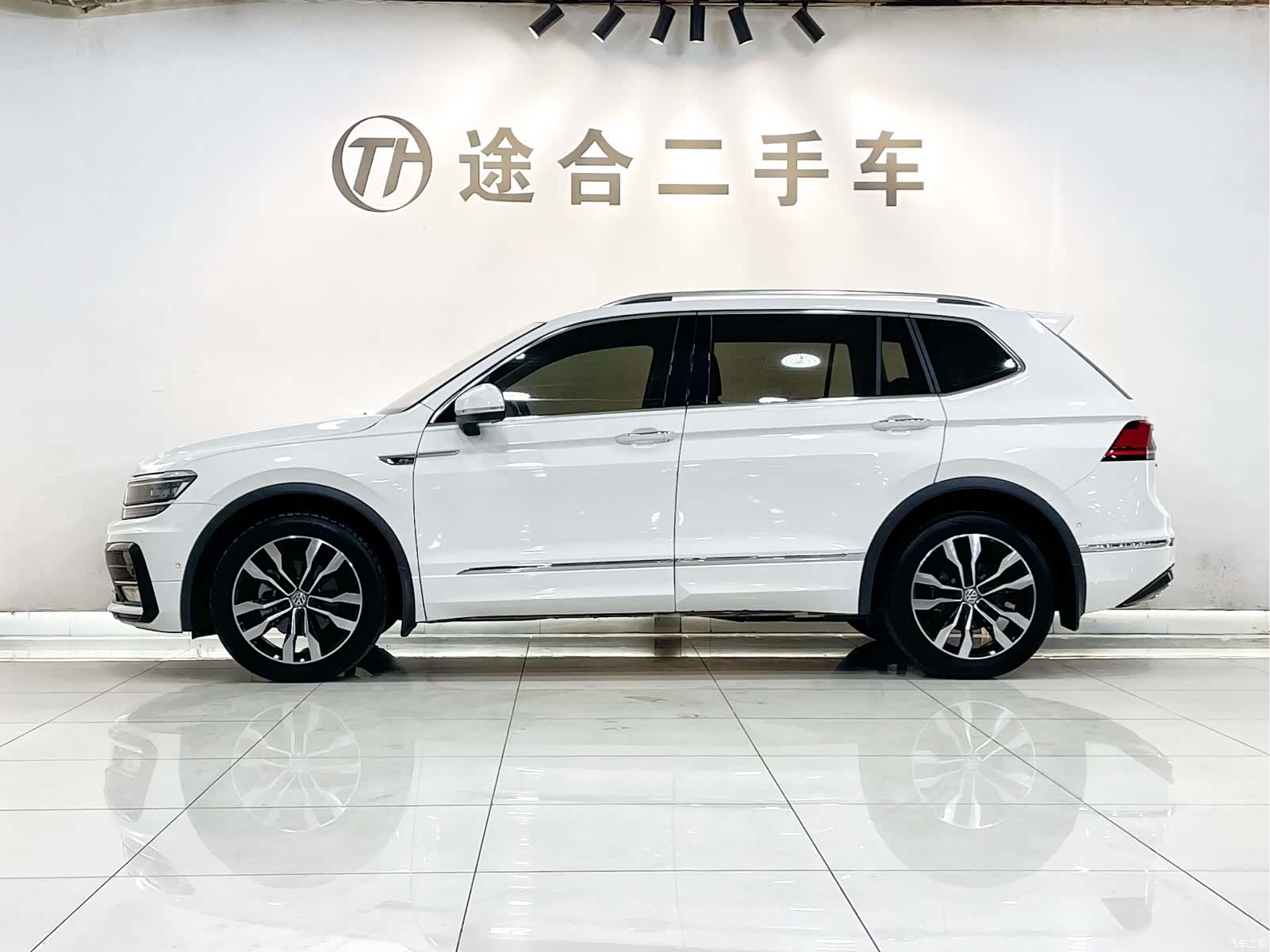 Volkswagen Tiguan L, 2019 3