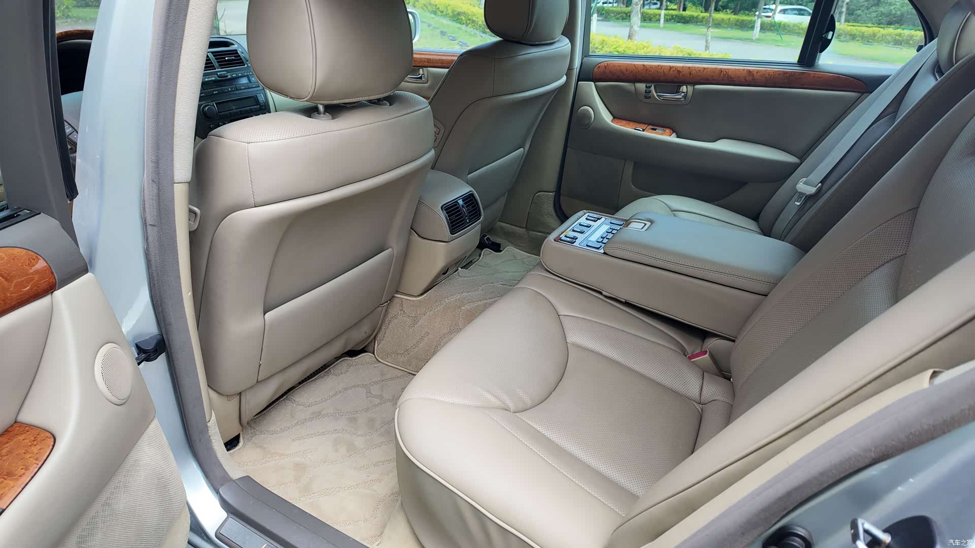 Lexus LS, 2005 60