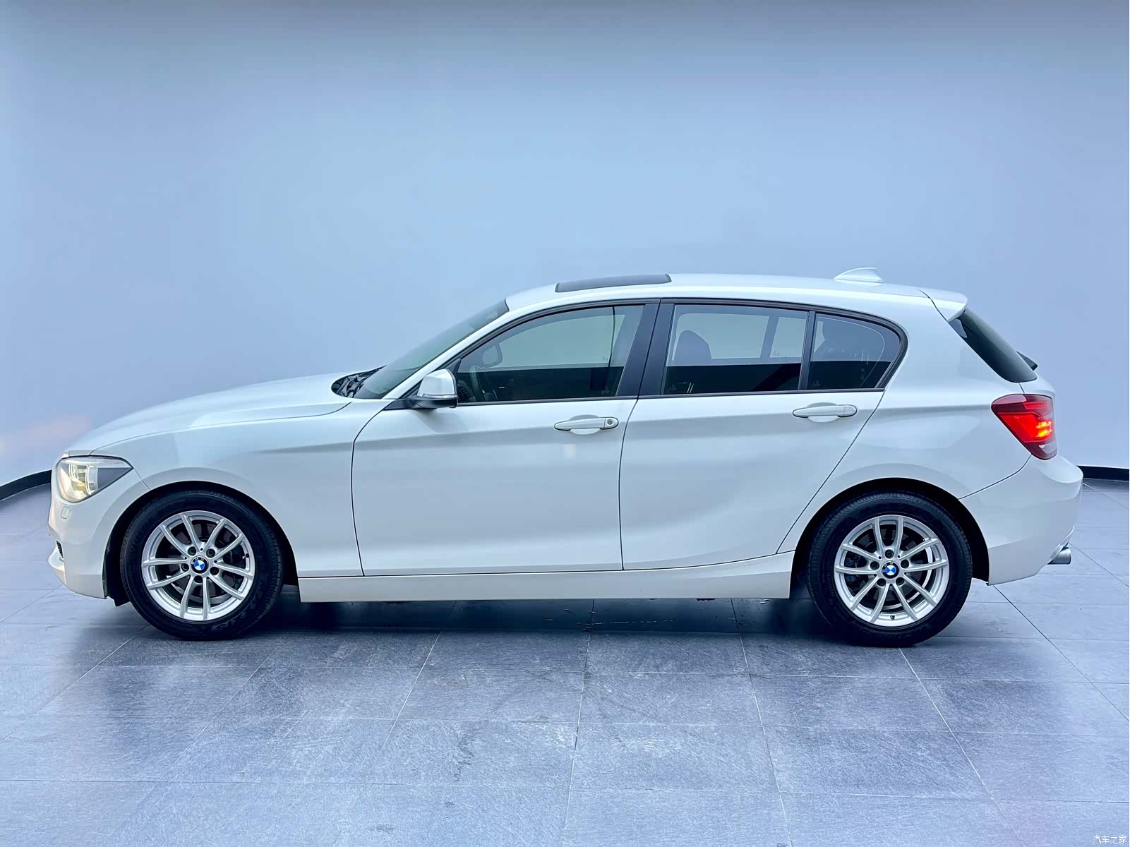 BMW 1 Series, 2012 14