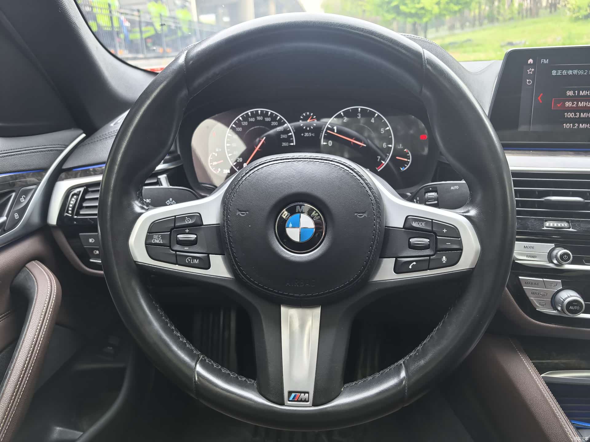 BMW 5 Series, 2019 13