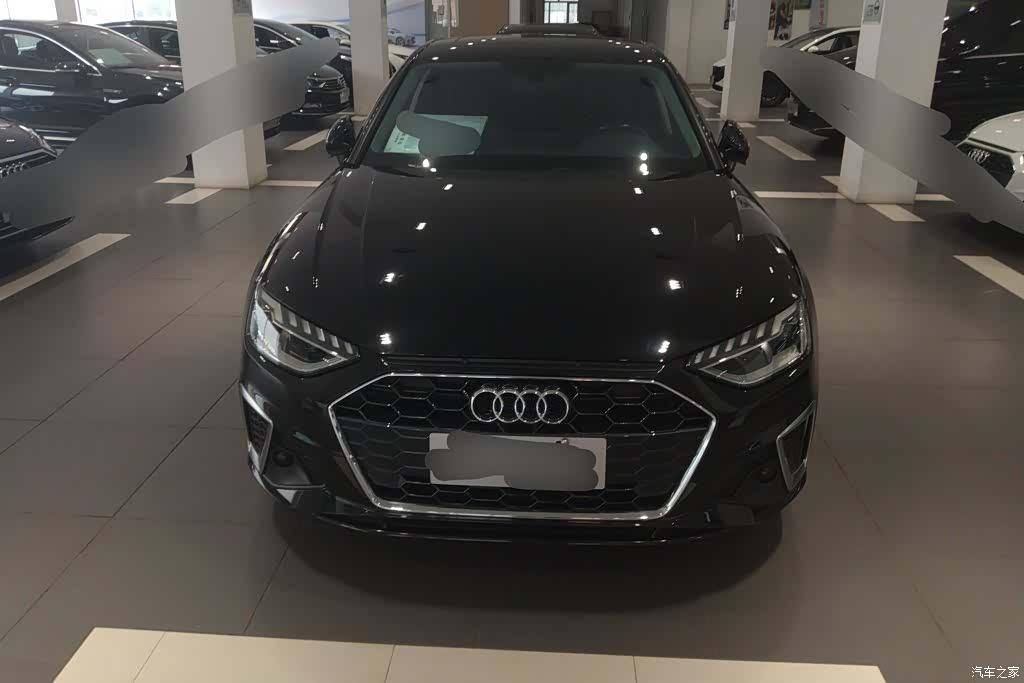 Audi A4L, 2022 2