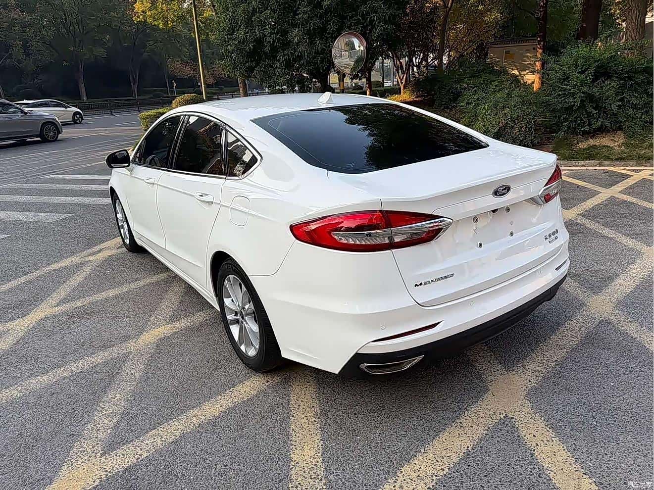Ford Mondeo, 2021 9