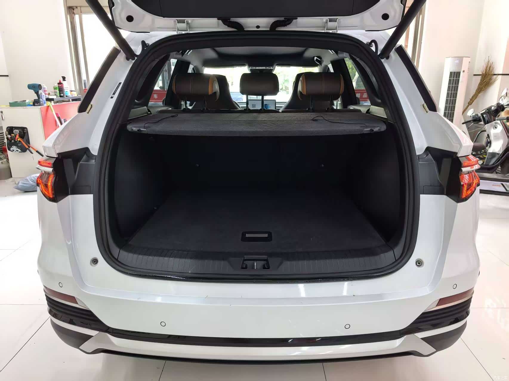 BYD Song, 2022 14