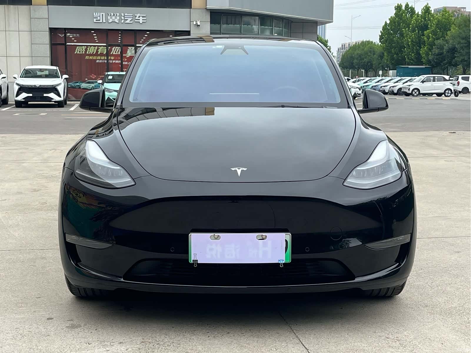 Tesla Model Y, 2022 2
