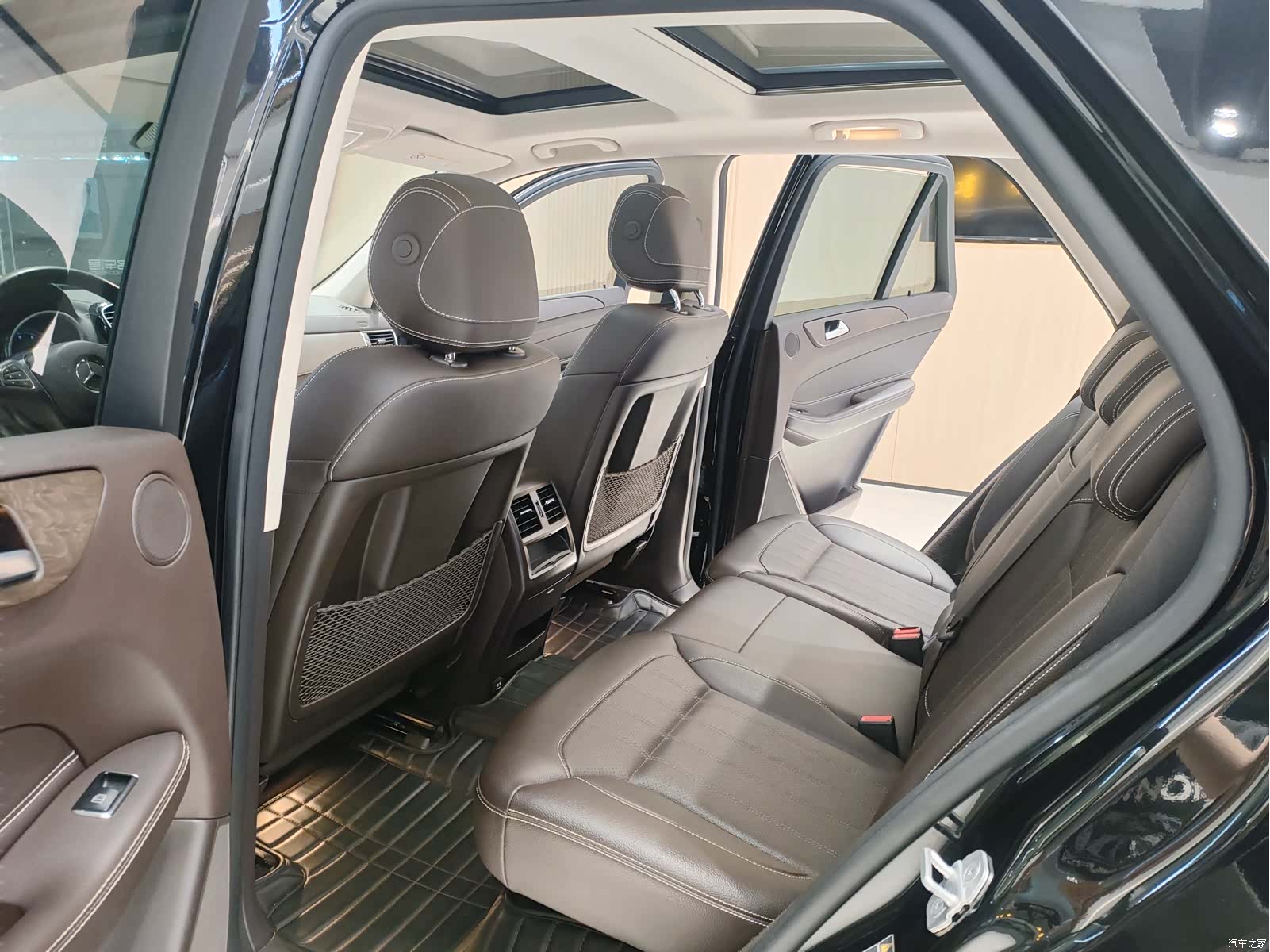 Mercedes-Benz GLE, 2017 11