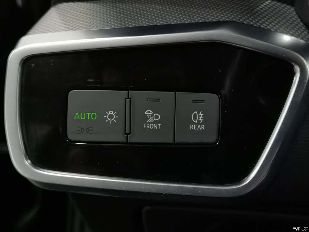 Audi A6L, 2022 21