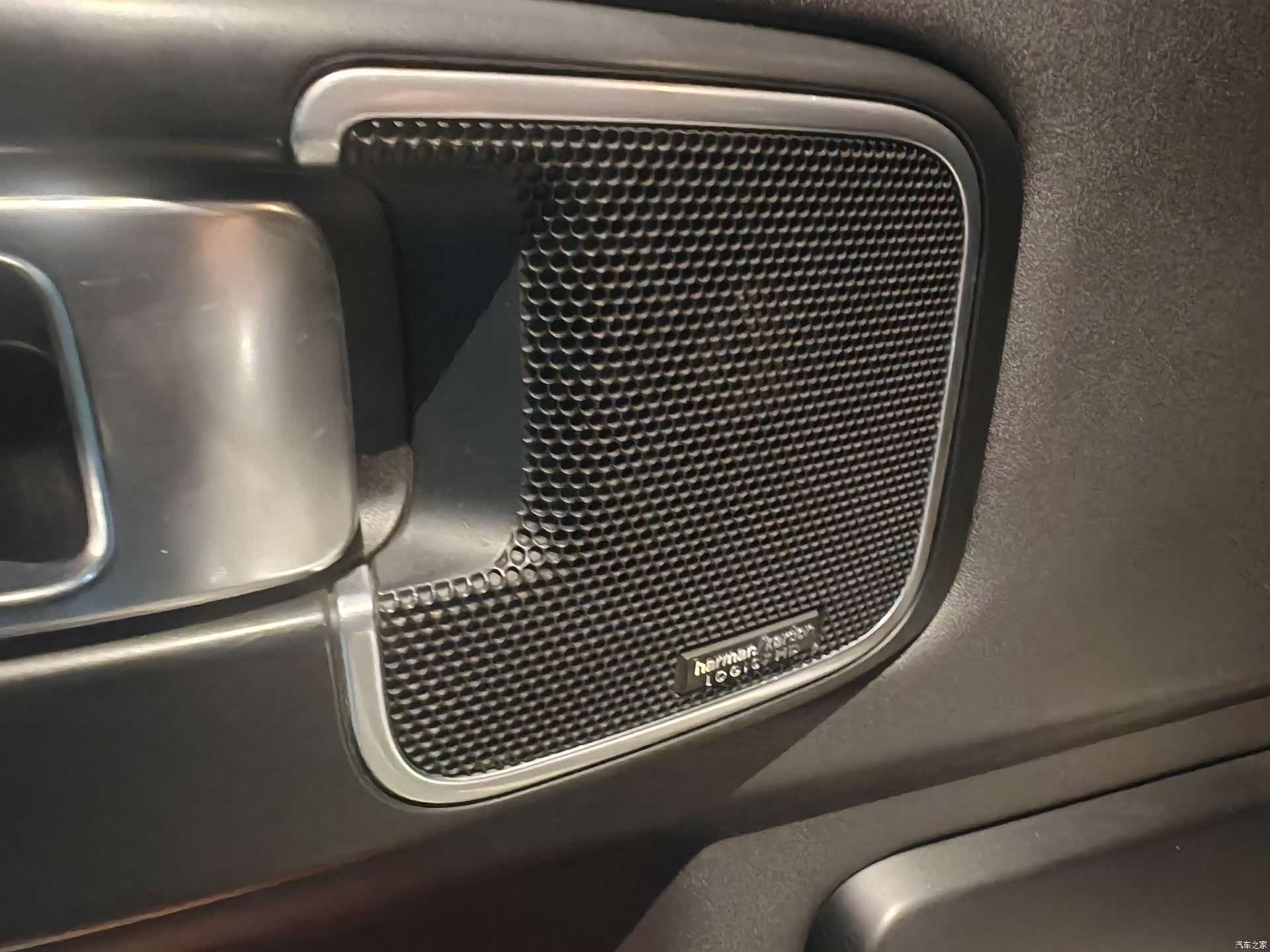 Land Rover Range Rover, 2012 15