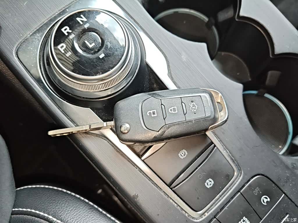 Ford Focus, 2019 9