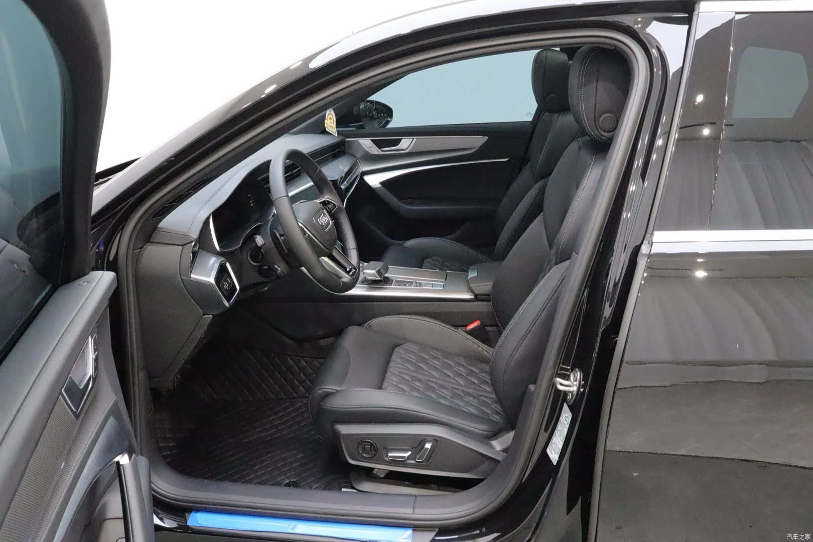 Audi A6L, 2025 11