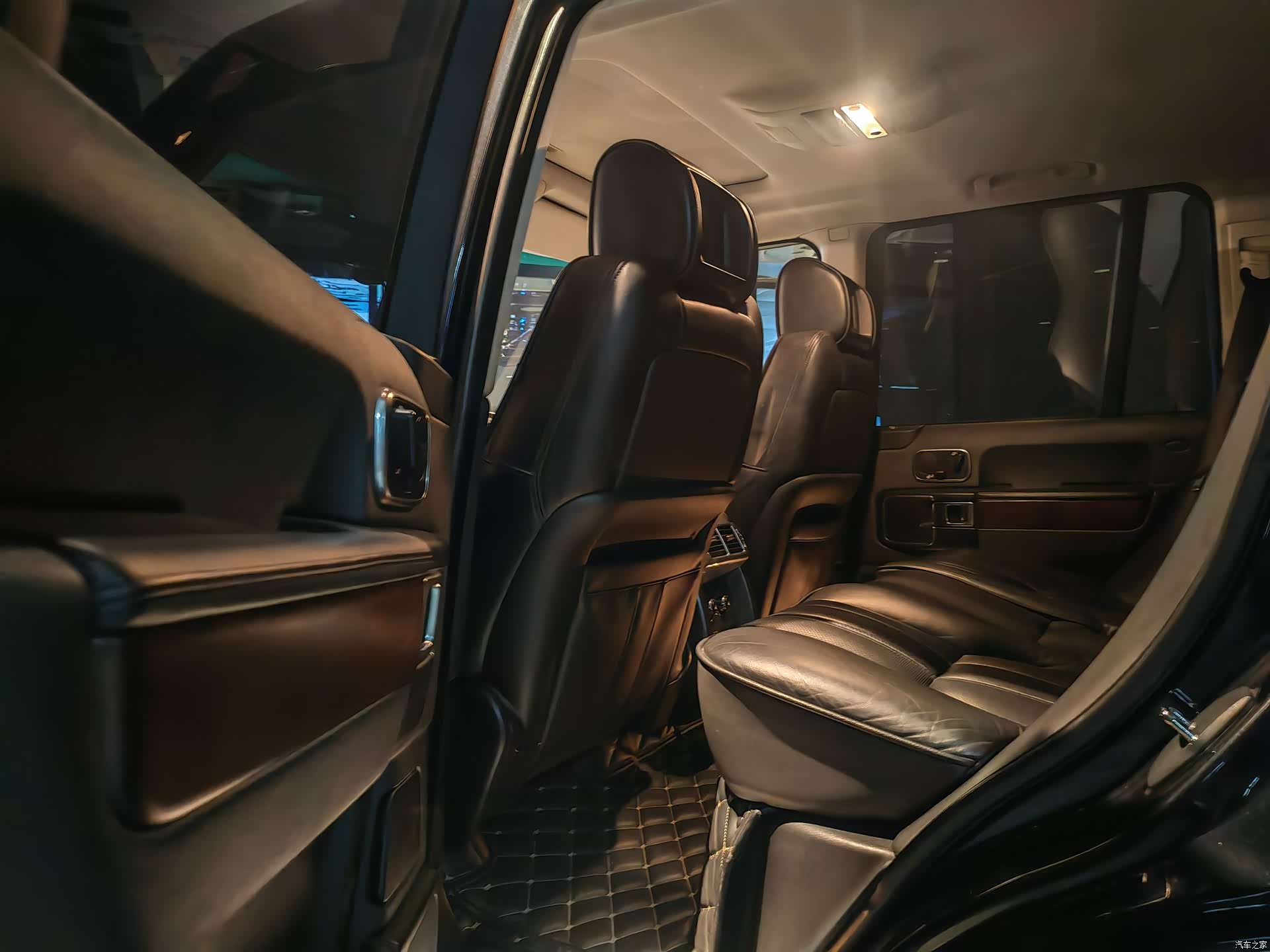 Land Rover Range Rover, 2012 10