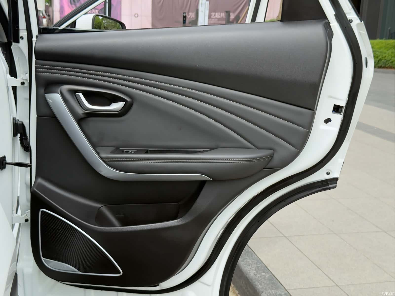 Jetour X70, 2019 13