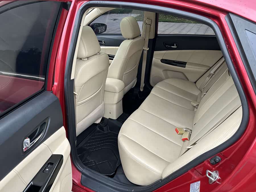 Changan Eado 2016, фото 12