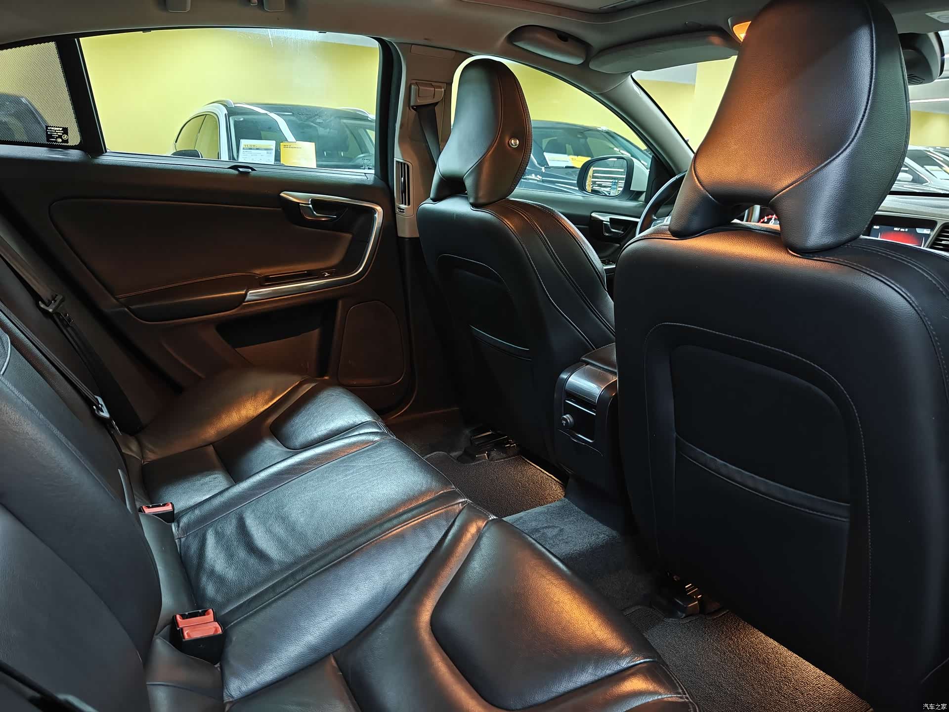 Volvo S60, 2016 8