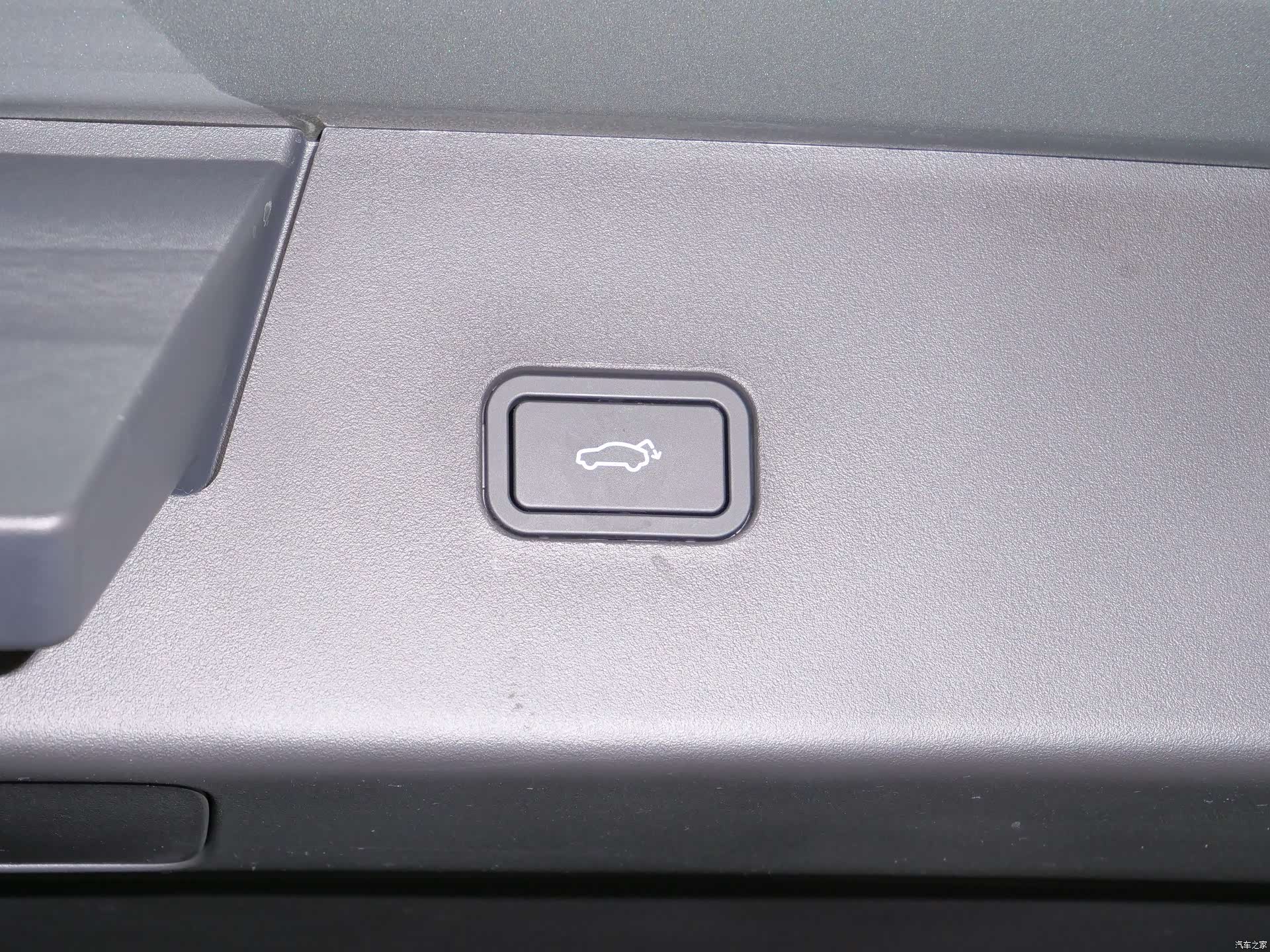 Volvo XC70, 2025 17
