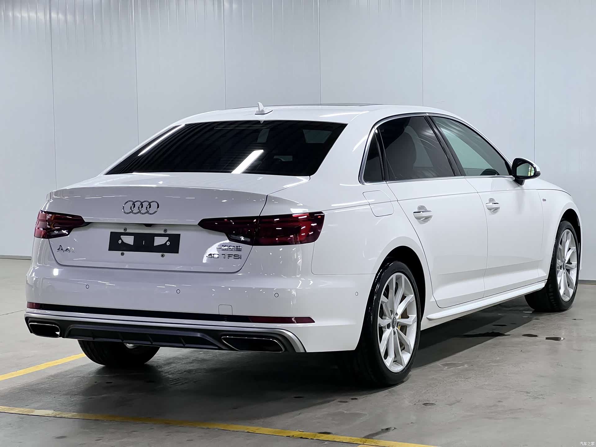 Audi A4L, 2019 4