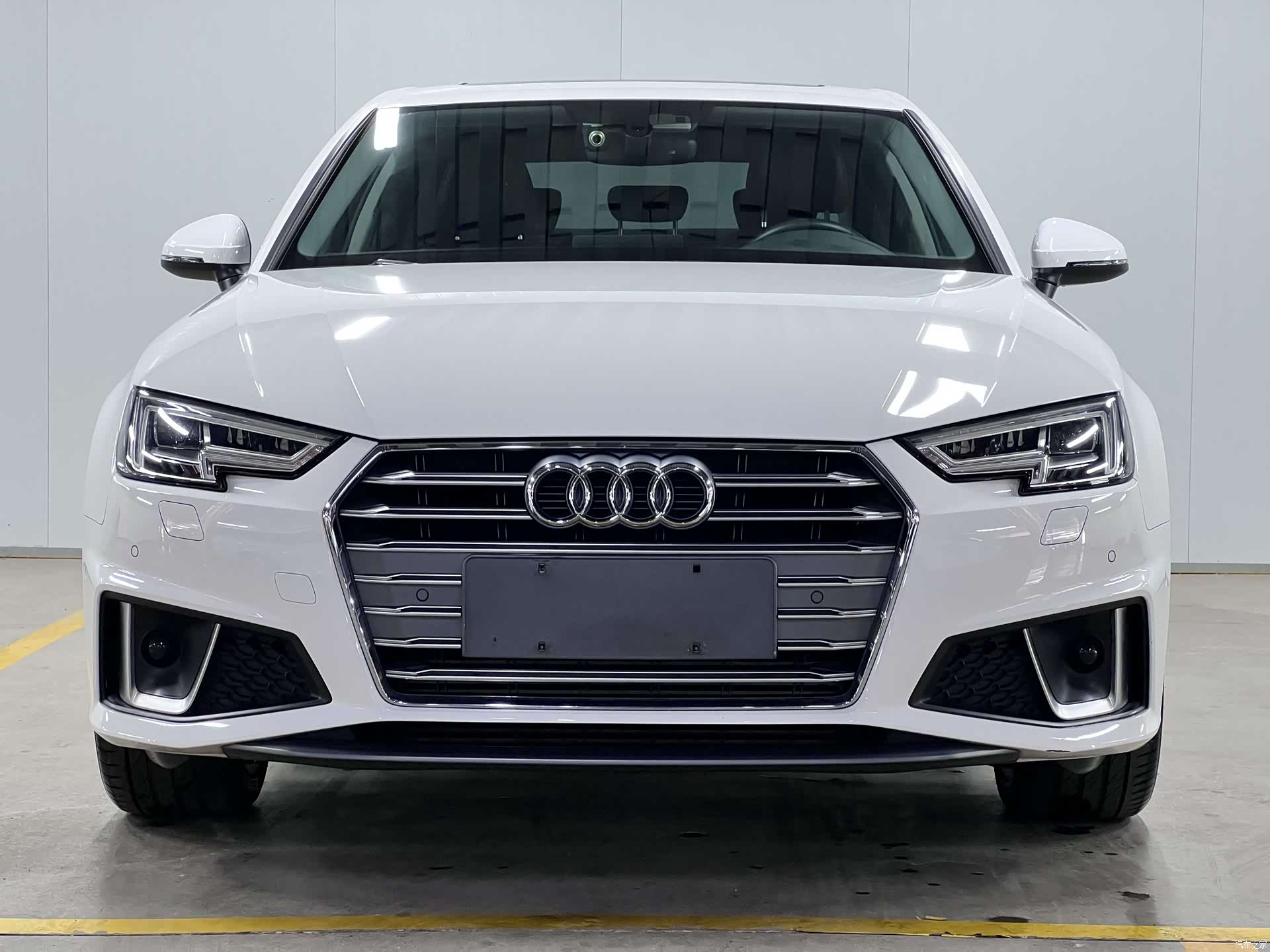 Audi A4L, 2019 2