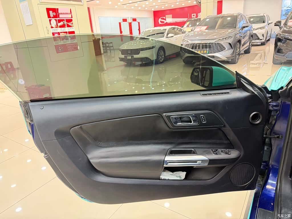 Ford Mustang, 2015 16