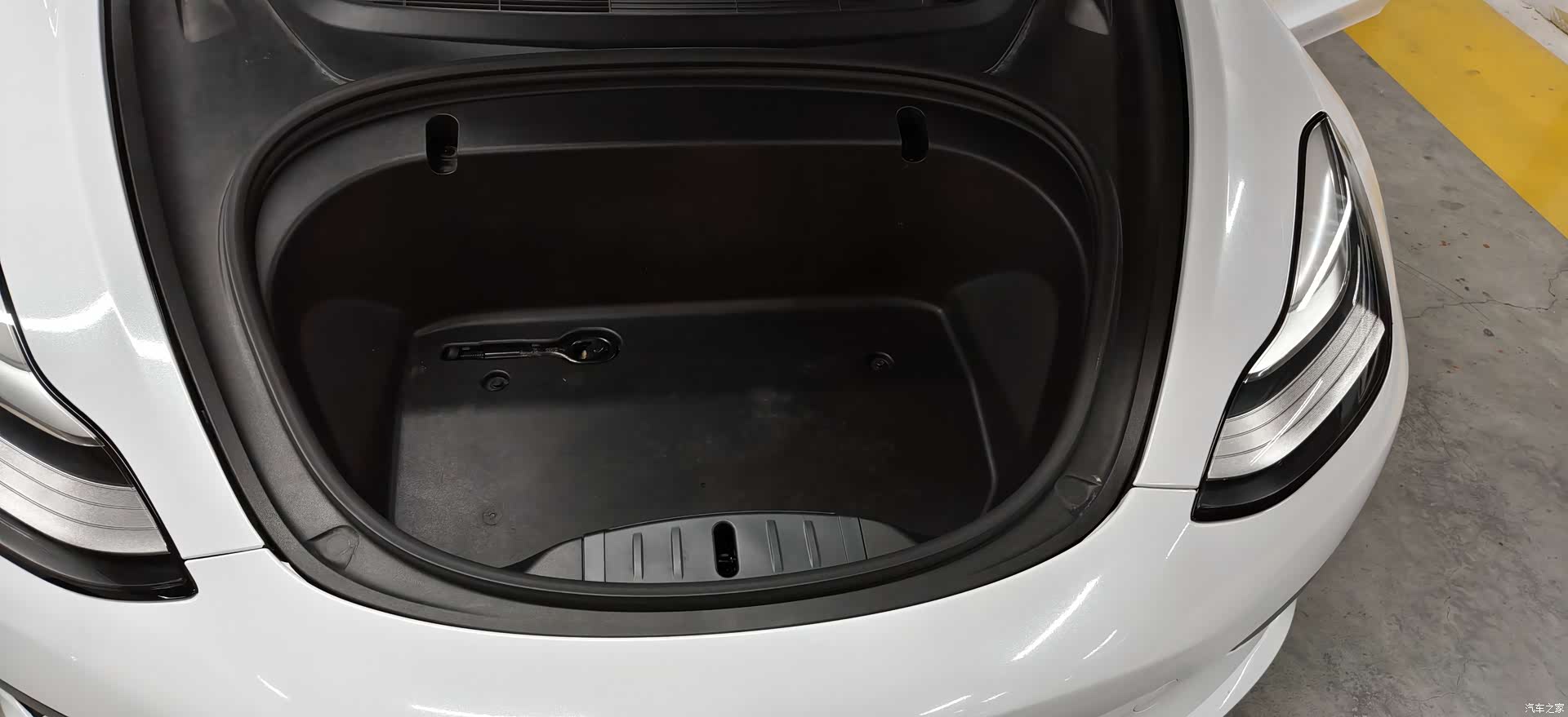 Tesla Model 3, 2020 15