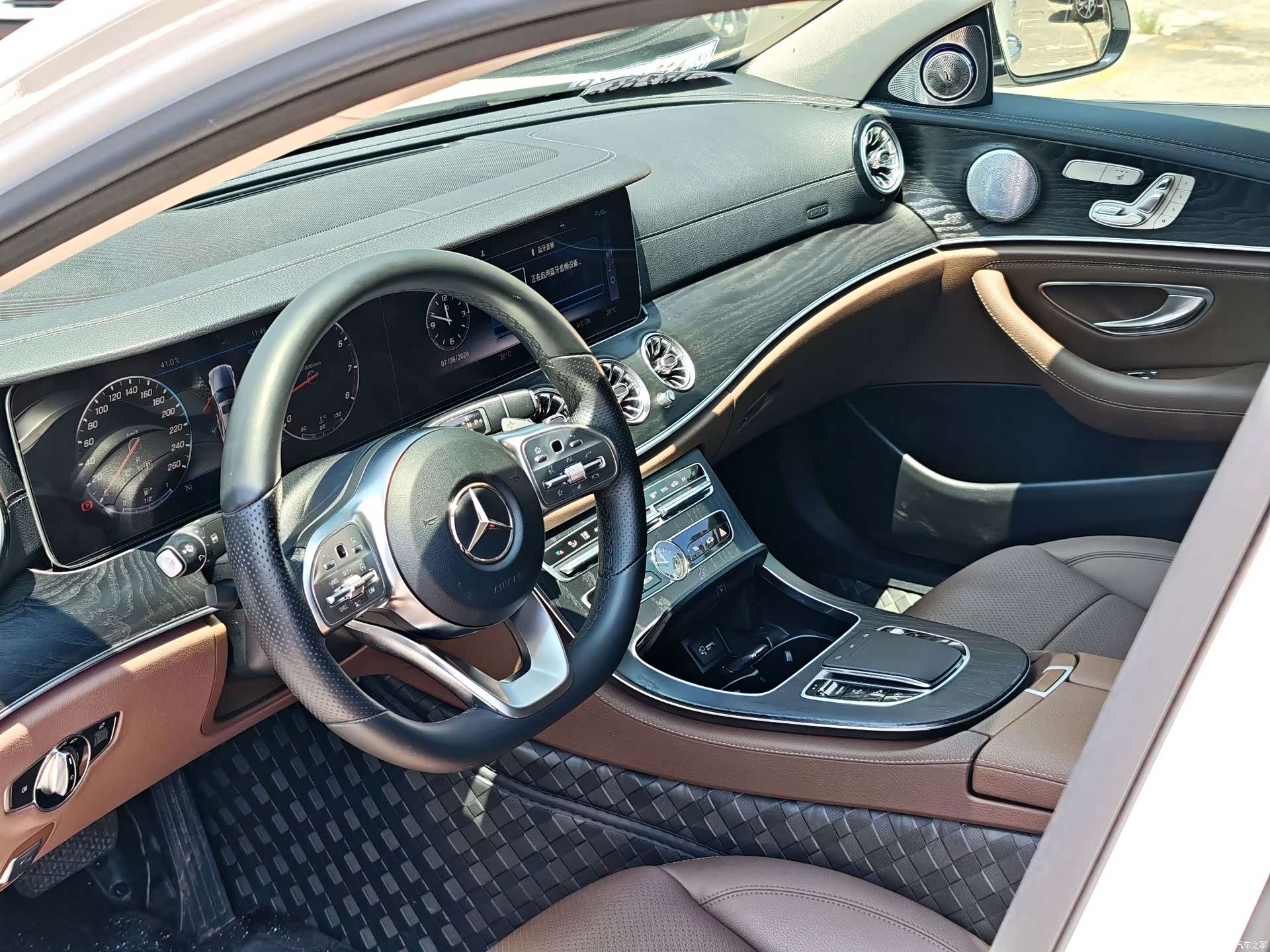 Mercedes-Benz E-Class, 2019 6