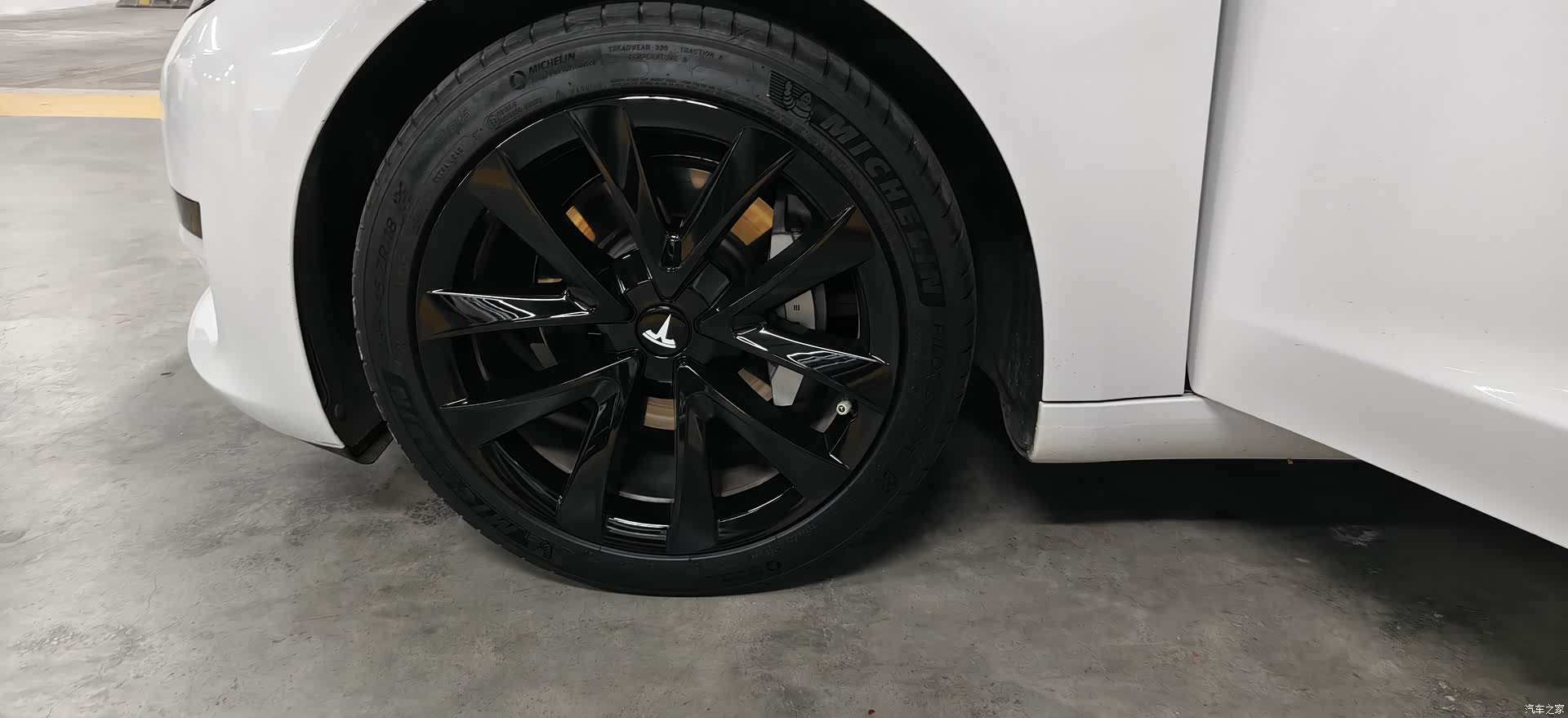 Tesla Model 3, 2020 16