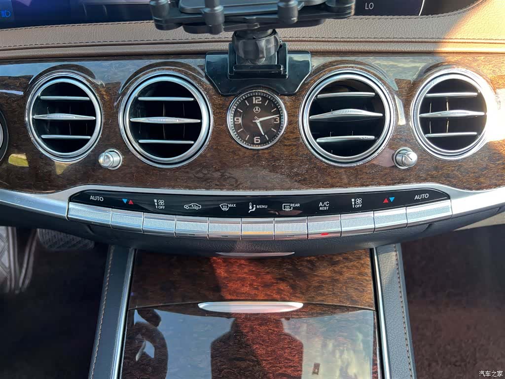 Mercedes-Benz S-Class, 2019 10
