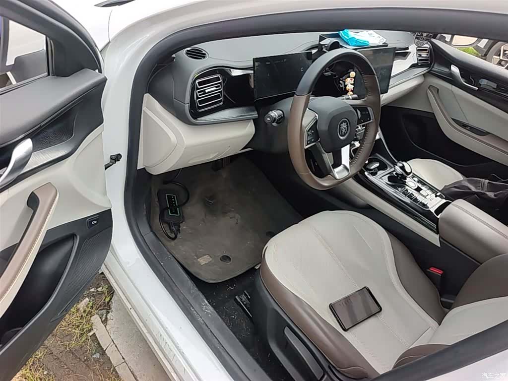 BYD Qin, 2024 14