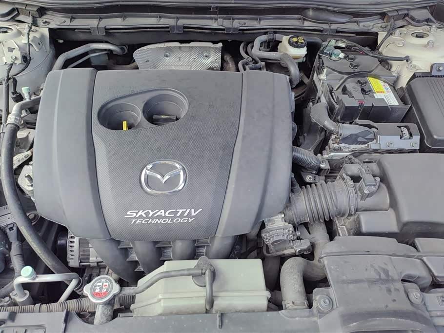 Mazda Atez