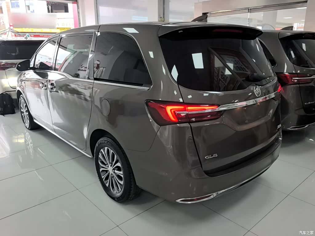 Buick GL8, 2023 все фото