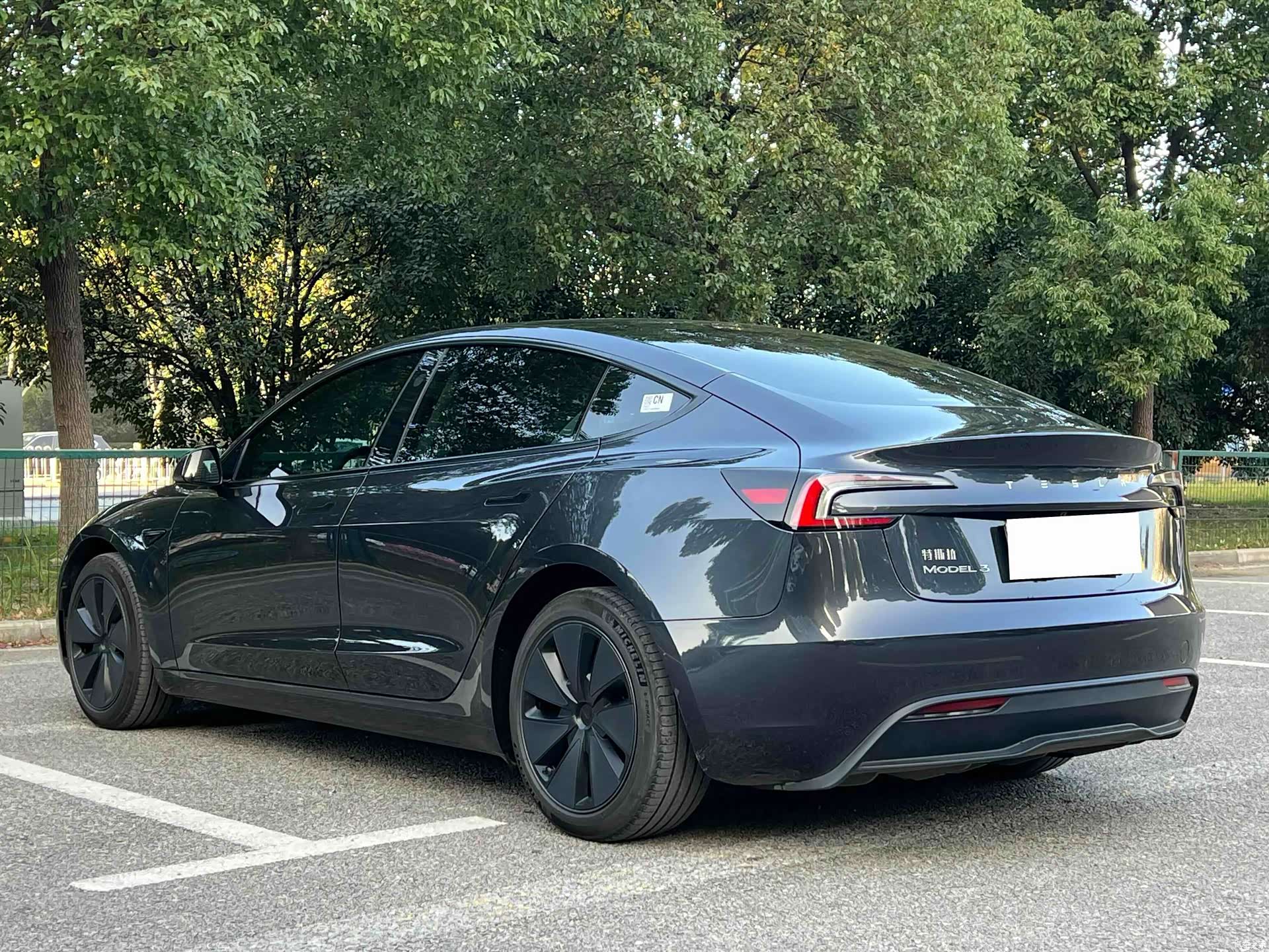 Tesla Model 3, 2024 9