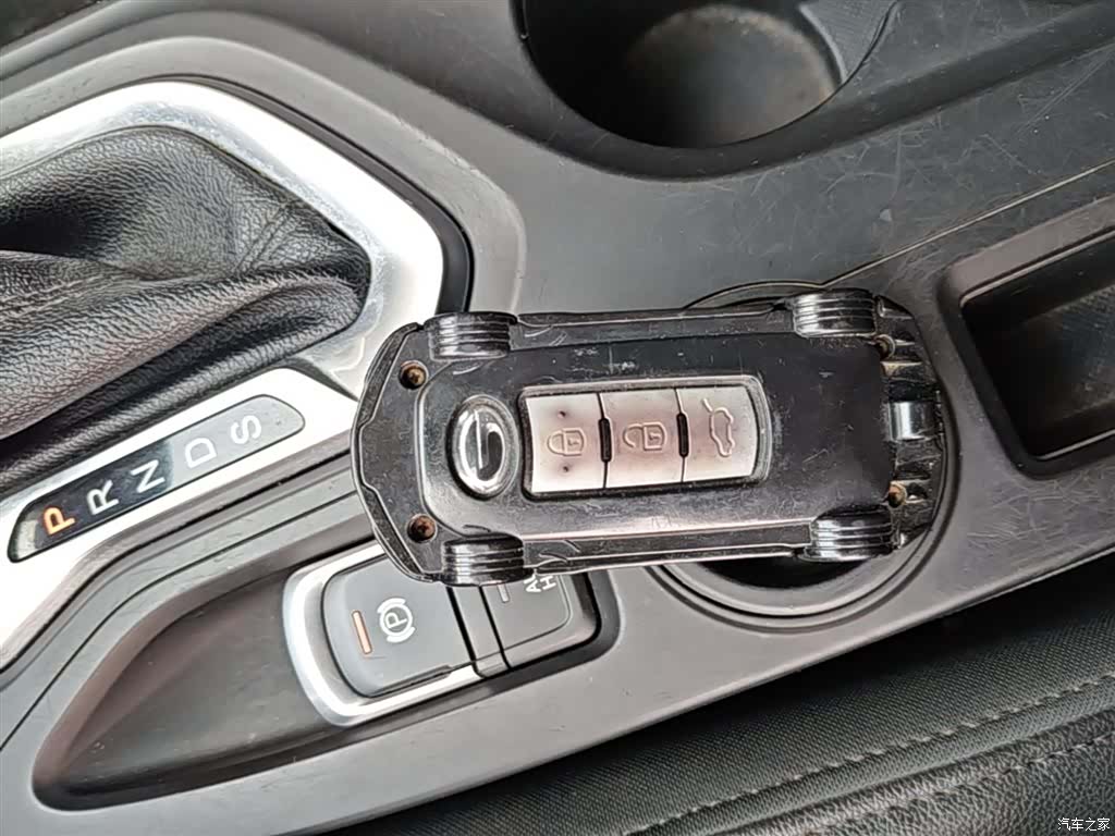 GAC GS4, 2016 9