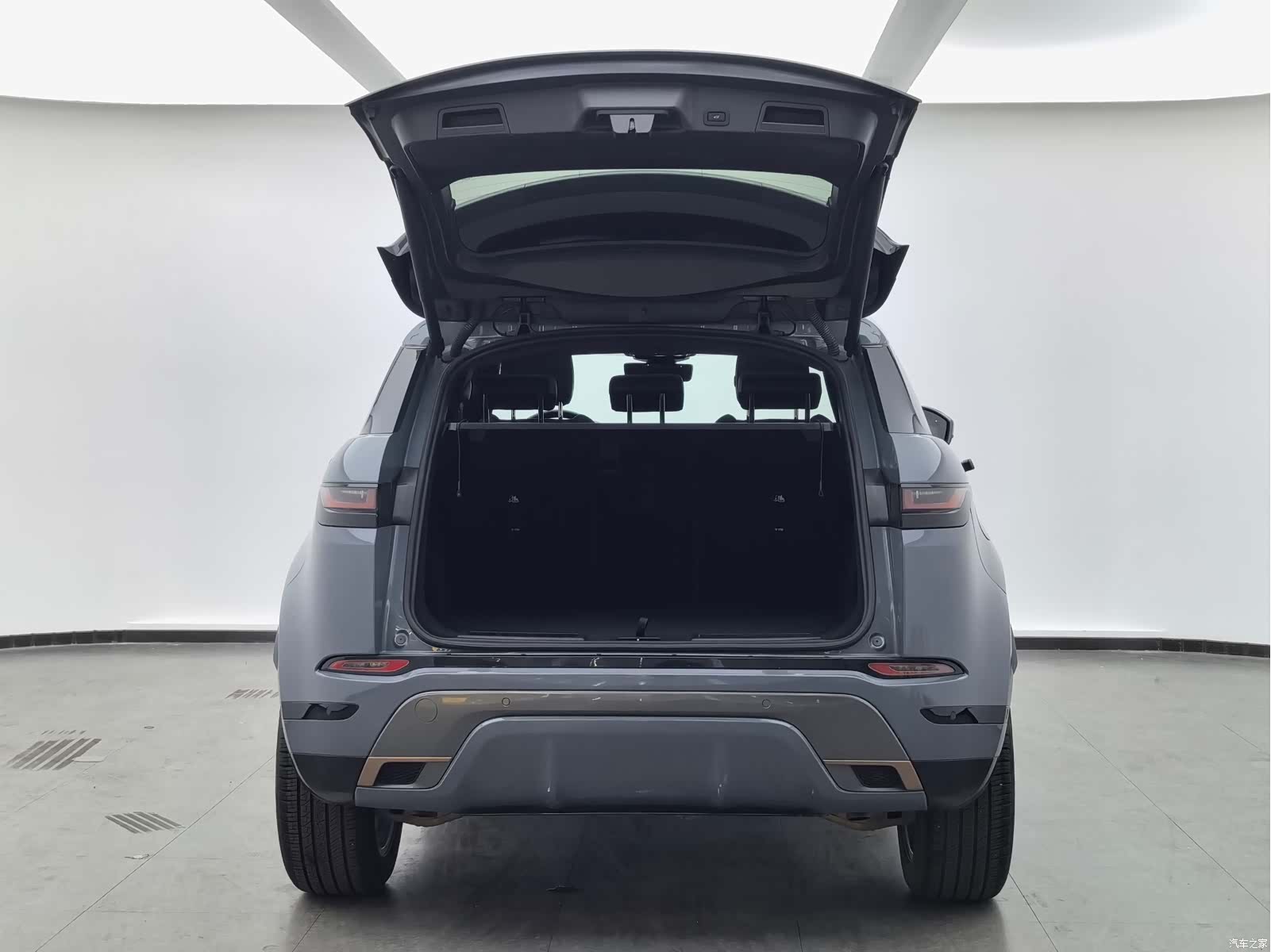 Land Rover Range Rover, 2020 12