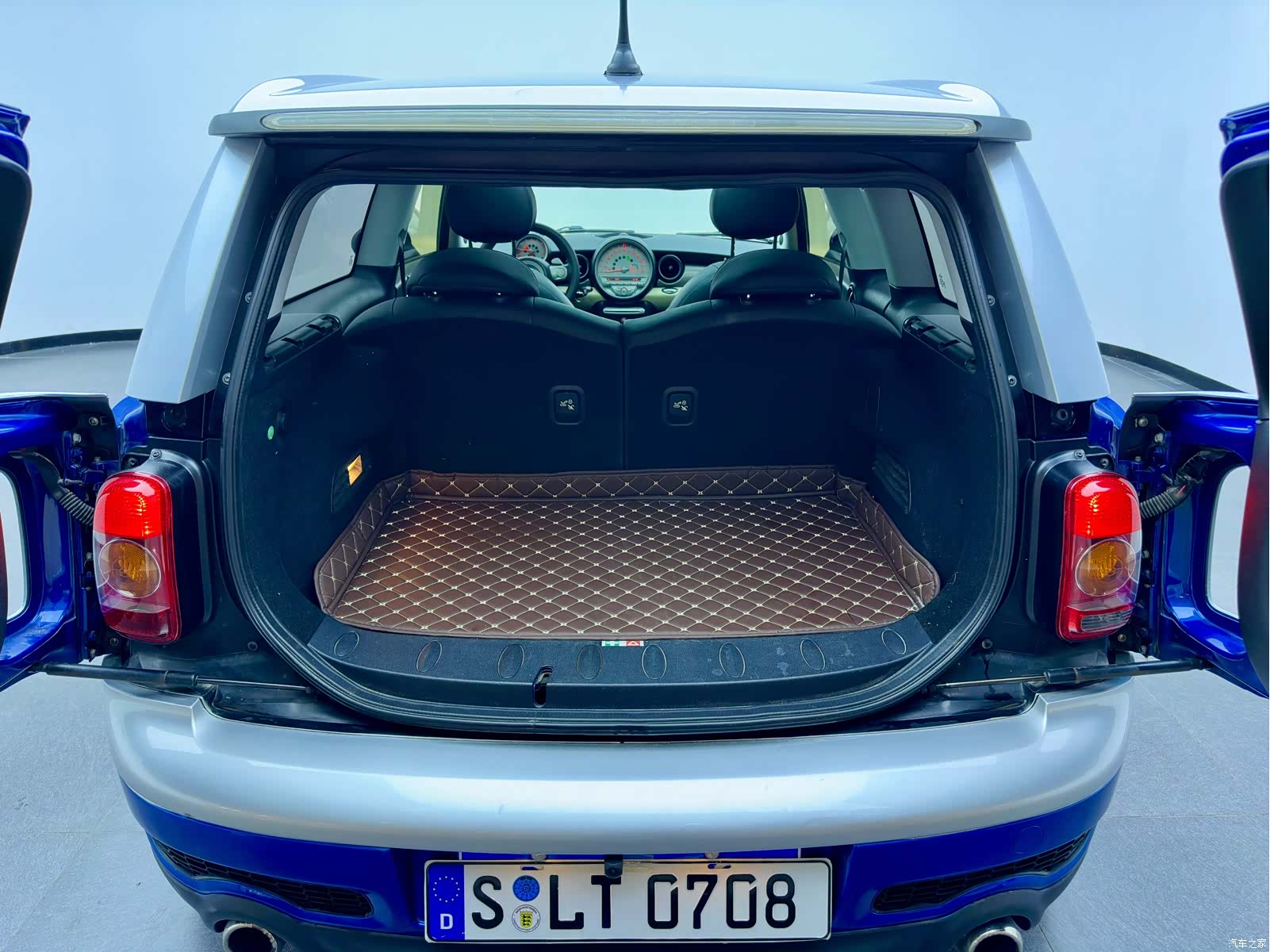 Mini Clubman, 2009 13