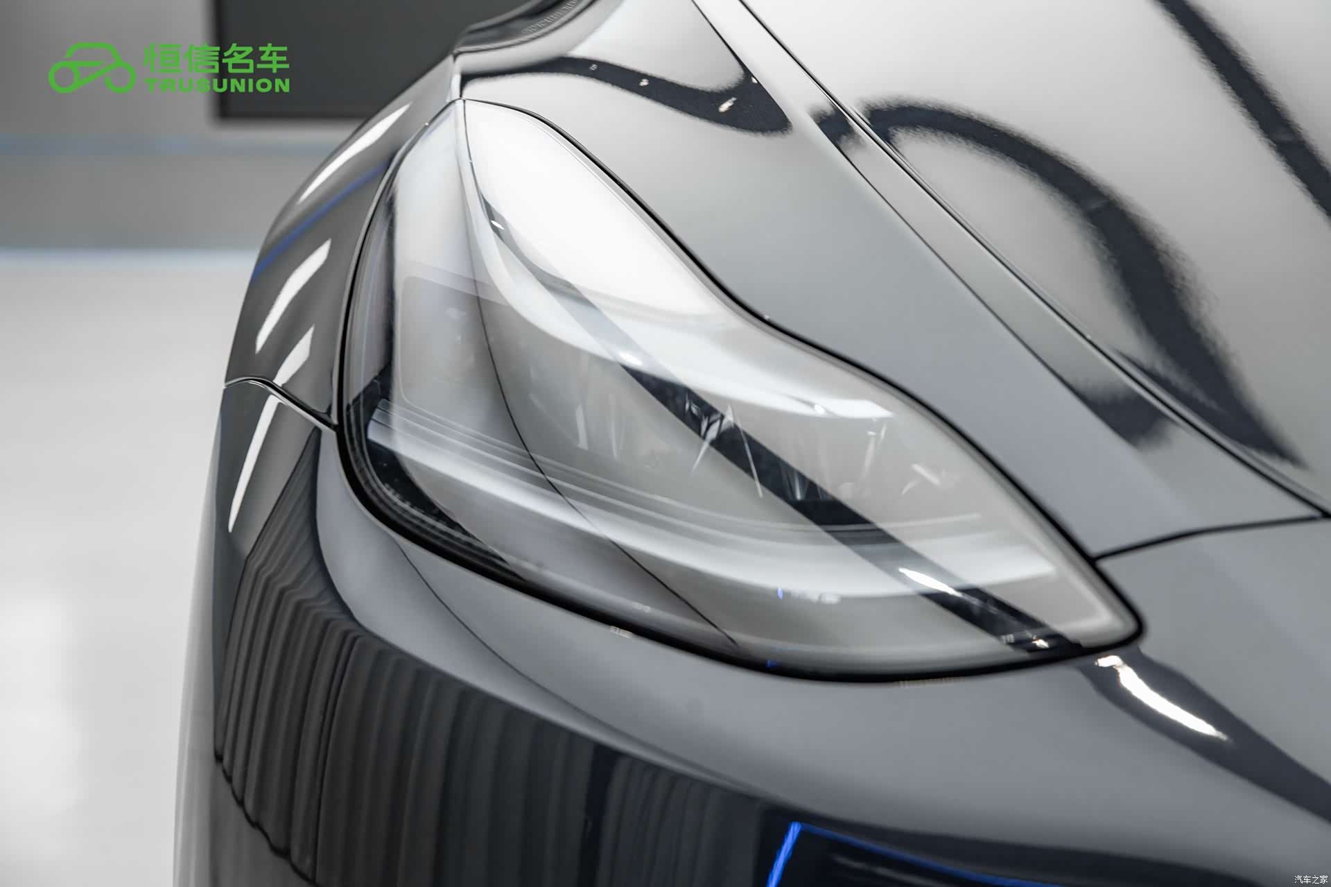 Tesla Model Y, 2024 9