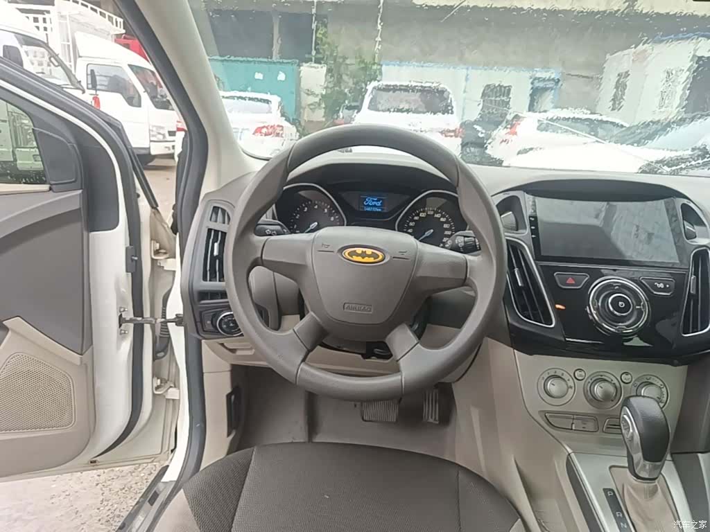 Ford Focus, 2014 11