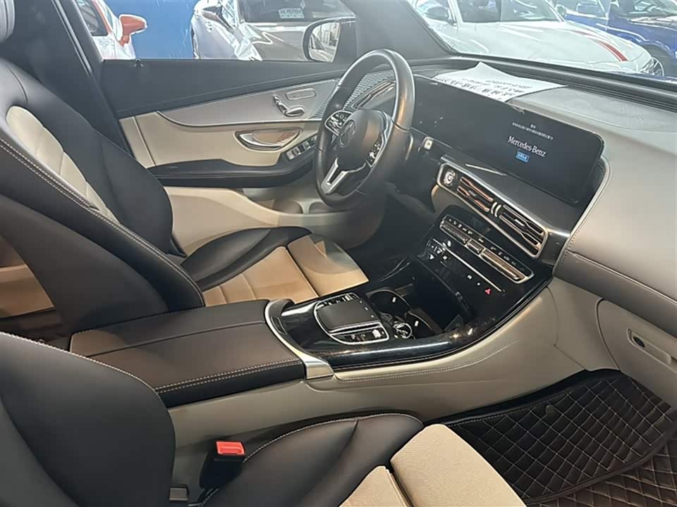 Mercedes-Benz EQC Mercedes-Benz EQC