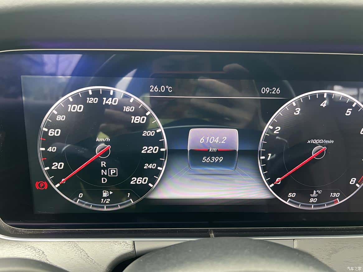 Mercedes-Benz E-Class, 2017 4