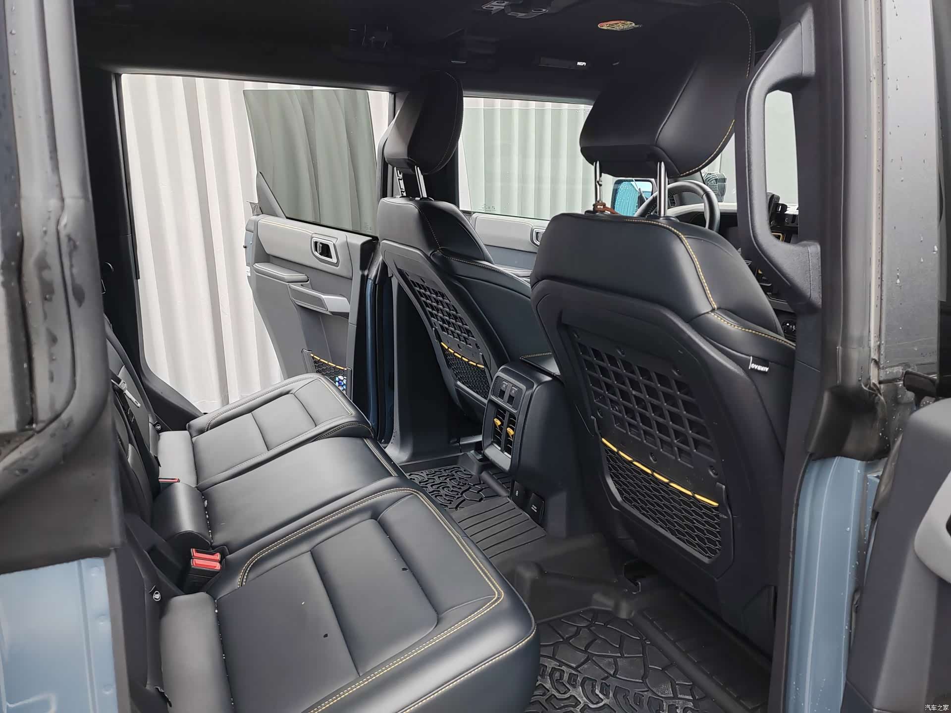 Ford Bronco, 2024 21