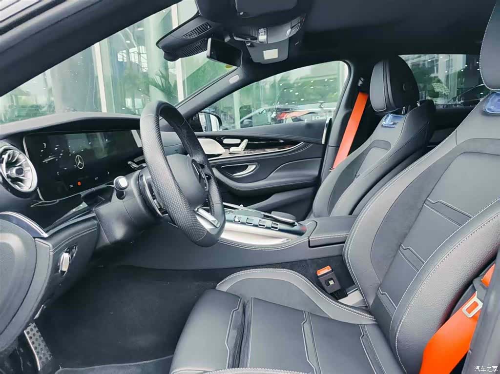 MG AMG, 2025 10