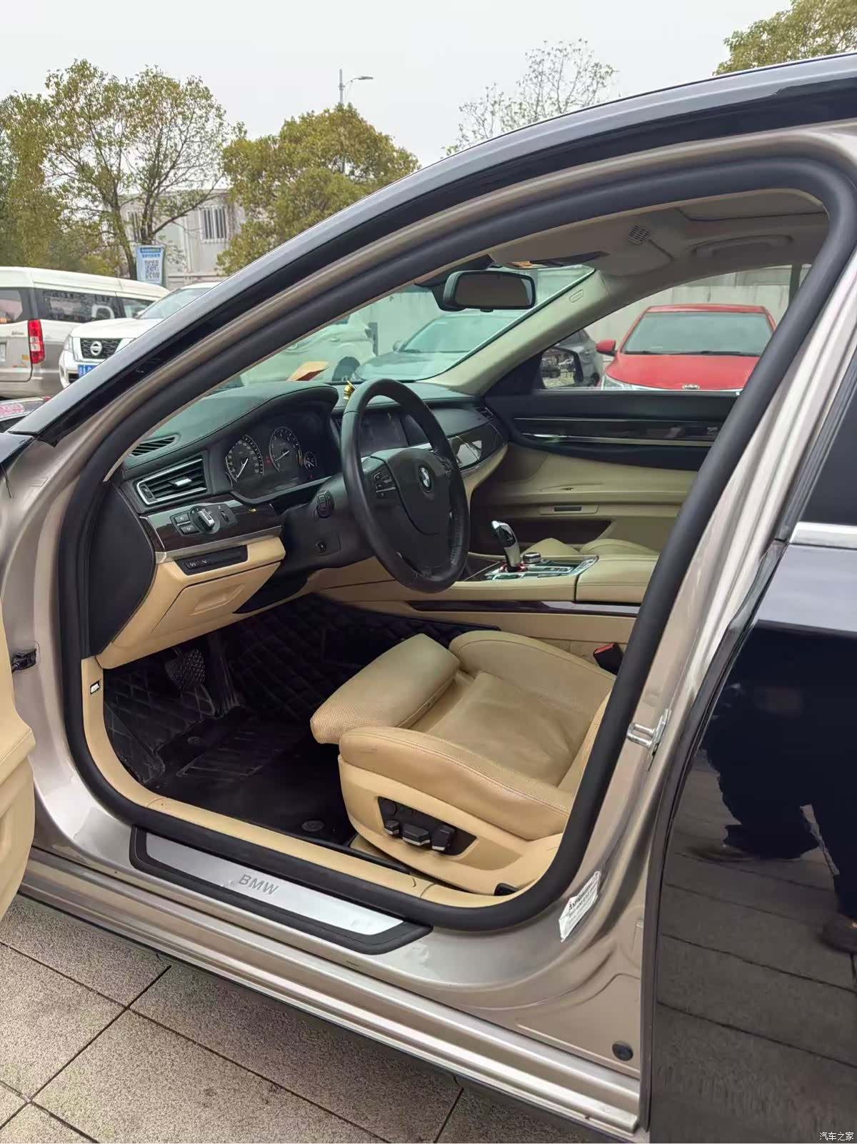 BMW 7 Series, 2012 все фото