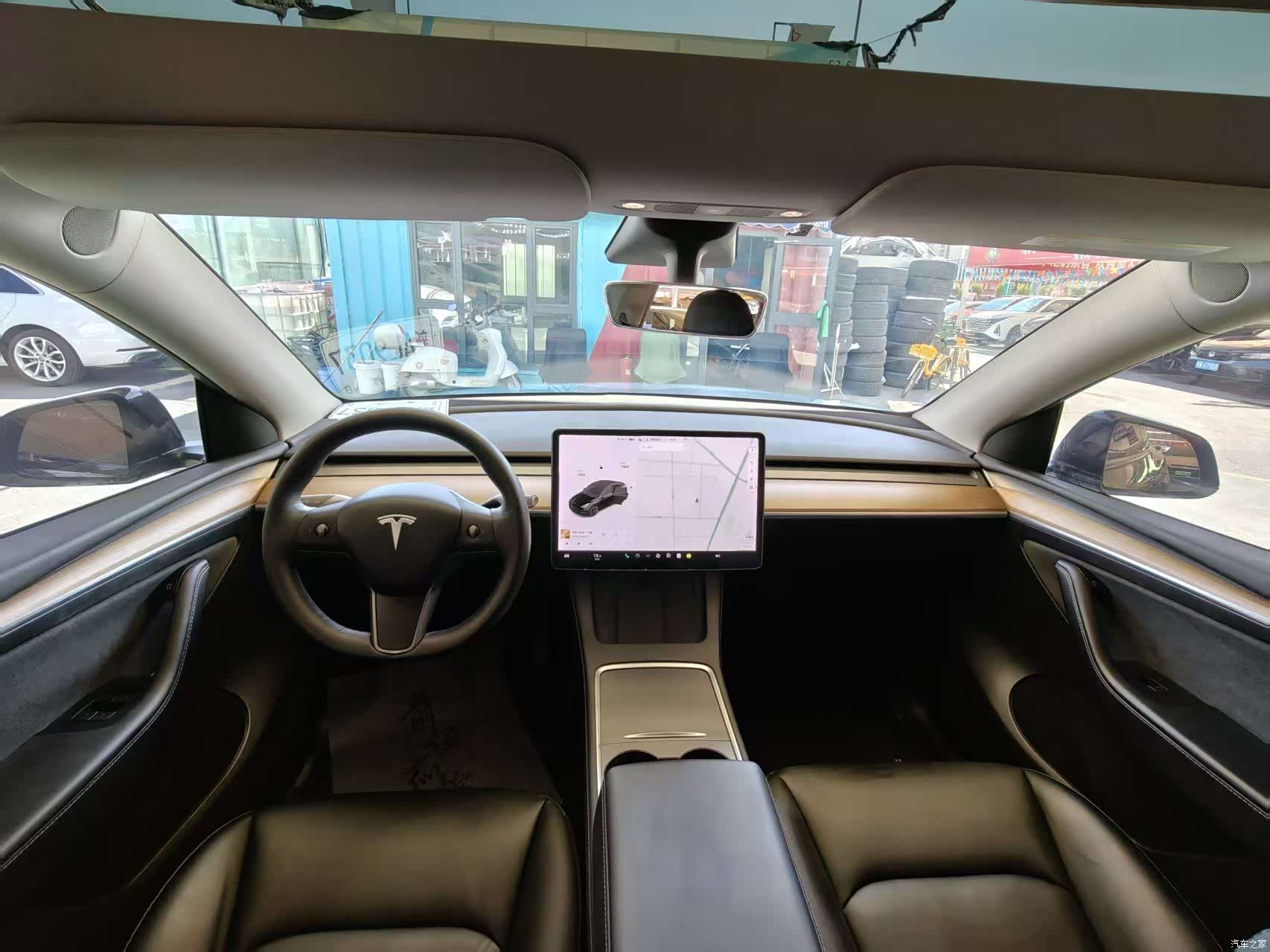 Tesla Model Y, 2021 6